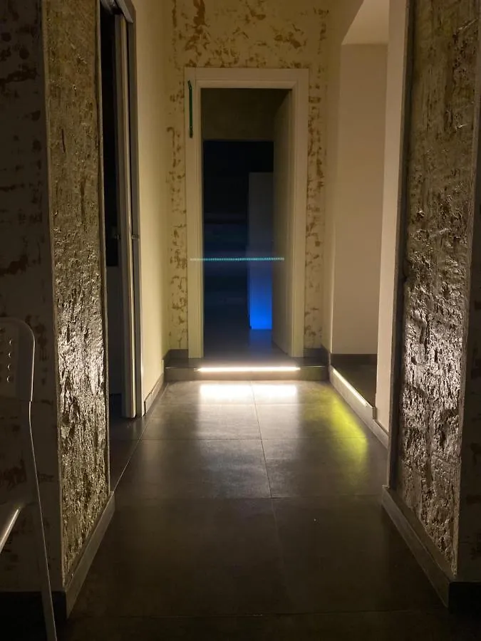 Le Cugine Rooms Naples